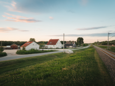 Pourquoi les banlieues productives restent invisibles dans les médias